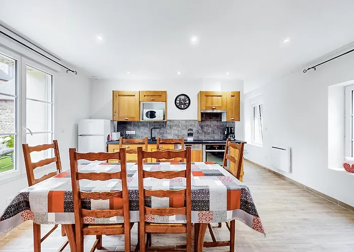 In Grainville-la-teinturi Holiday home Grainville-la-Teinturiere